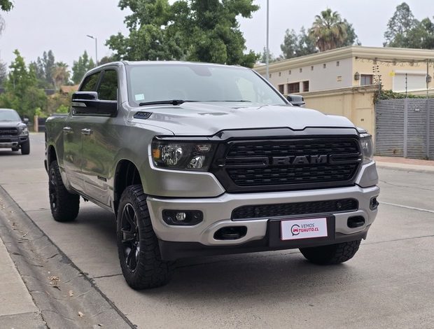2023 Ram 1500 BIGHORN E-Torq 4×4