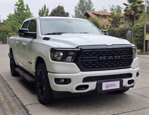 2023 Ram 1500 BIGHORN E-Torq 4×4