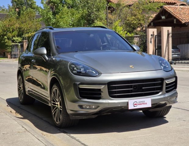2015 Porsche Cayenne 4.8 V8 Turbo Tiptronic 4WD